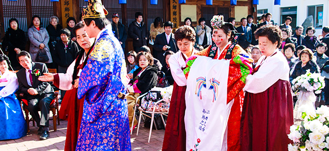 Korean Weddings